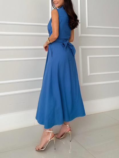 Einzigartiges einreihiges Midikleid im Hemdstil mit Krawatte